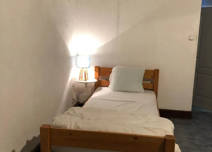 Spatieux,cour,entree Autonome